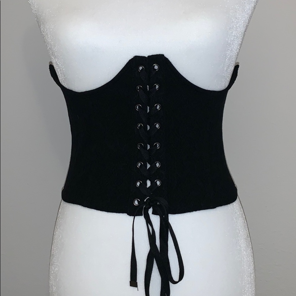 BLACK LACE CORSET
